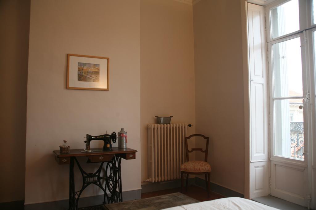 Les 7 Balcons, Comedie-Gare, Parking, Spacieux Lumineux Appt Haussmannien 몽펠리에 객실 사진